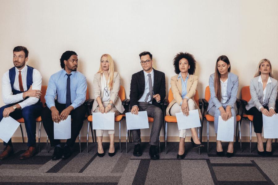 Choosing the Best Employee Benefits Package: 5 Essential Components